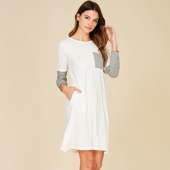 Dresses & Skirts - All Sizes---3/4 Sleeve Contrast Stripe Dress